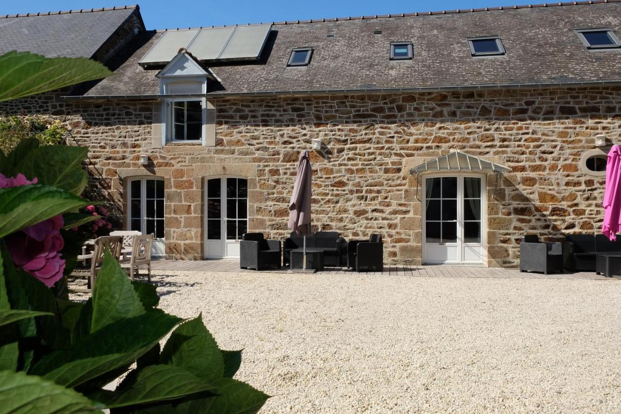 Appartement Le Logis de Mordreuc à Pleudihen-sur-Rance Extérieur photo